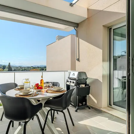 Apartment Arenal Boutique Suite-4 By Interhome